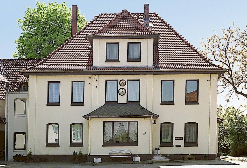 Koehler'S Hof Hotel Sehnde Exterior foto
